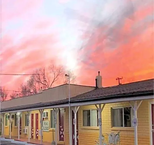 Motel Brad's Desert 4*