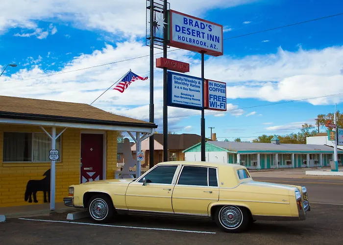 Brad's Desert Motel 4*